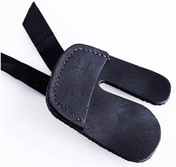 Archery Leather Finger Tab Hunting Shooting Bow Protection Gear R / L Hand