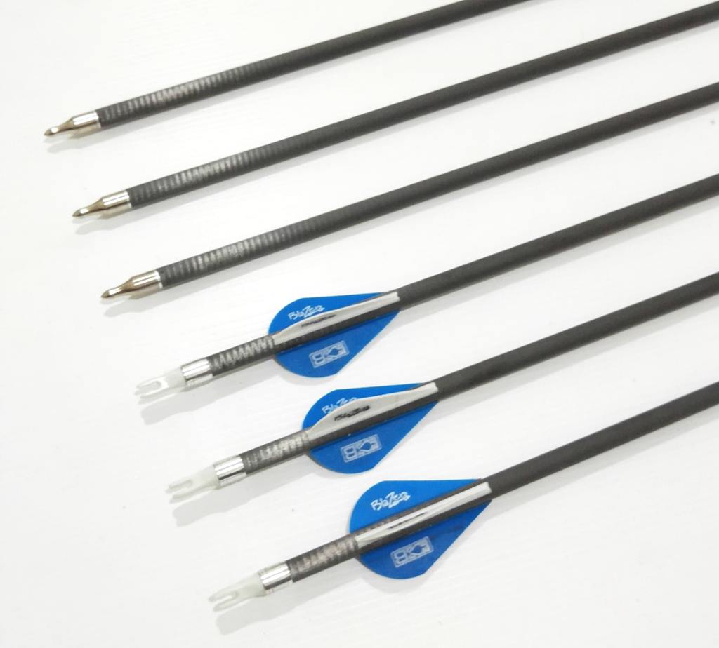 12 X 31.5" CARBON ARROWS 2" FLETCH Spine 340 COMPOUND OR RECURVE BOW TARGET