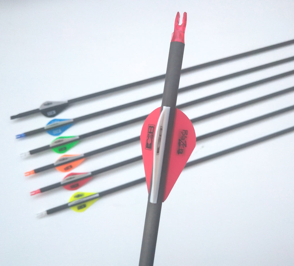 New 12 X 31.5" Pure CARBON ARROWS Spine 340 400 COMPOUND / RECURVE BOW Hunting