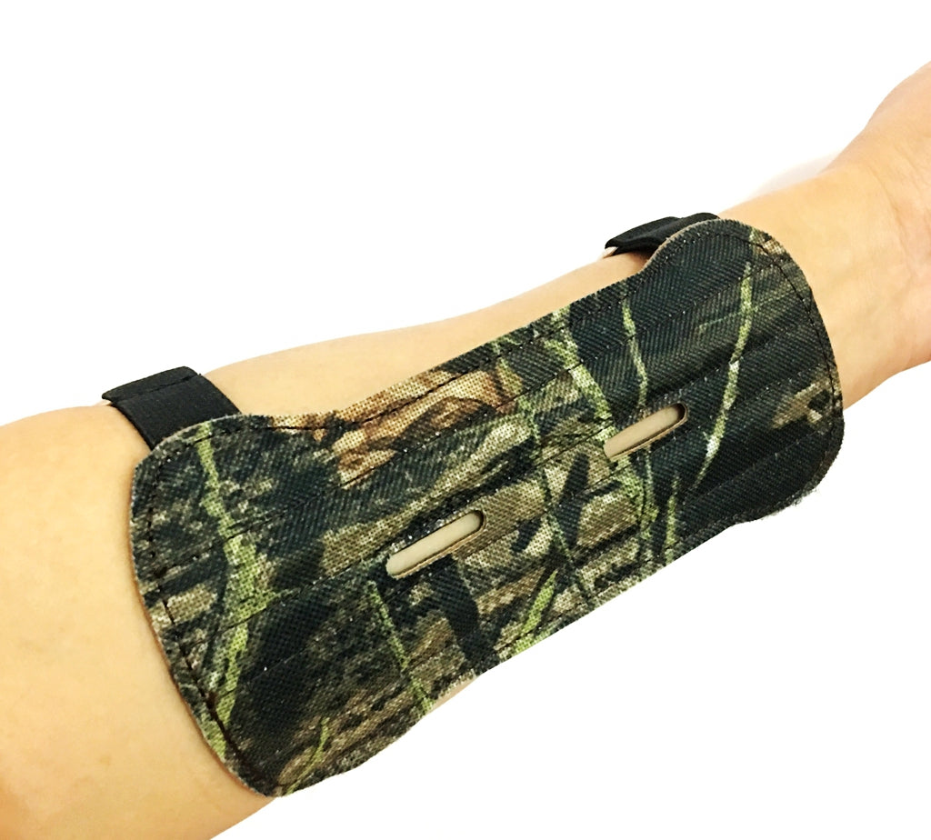 Archery Wrist Arm Guard Compound Bow Recurve Bow Arm Protection Camo 2 Straps