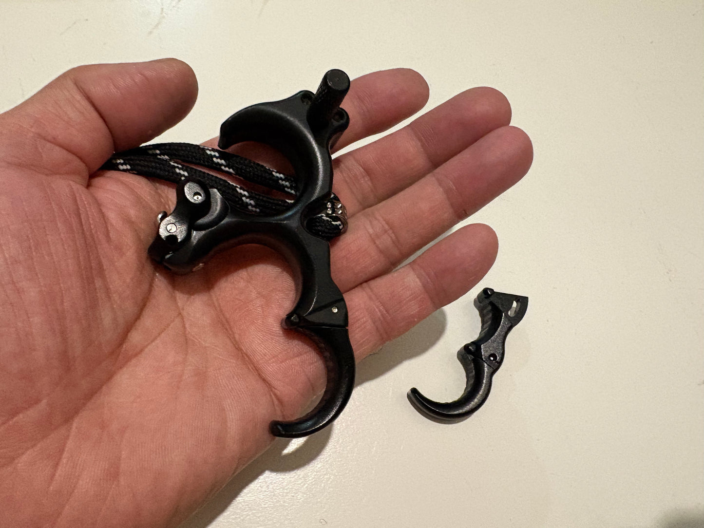 Archery Compound Bow Back Tension Release Aid RH/LH Button Ambidextrous